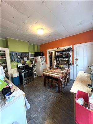 14 Tufts St, Cambridgeport