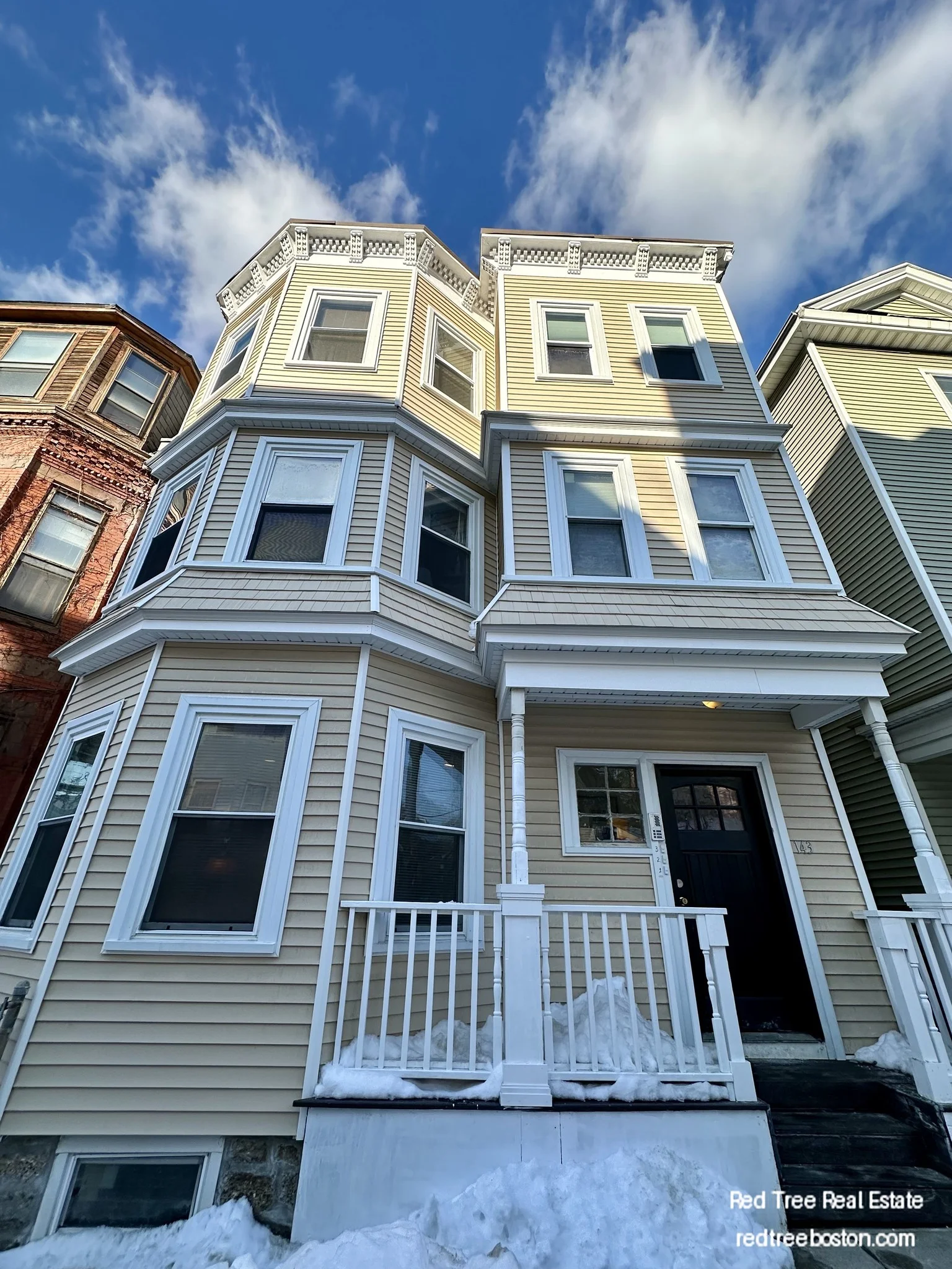 143 Hillside St, Mission Hill