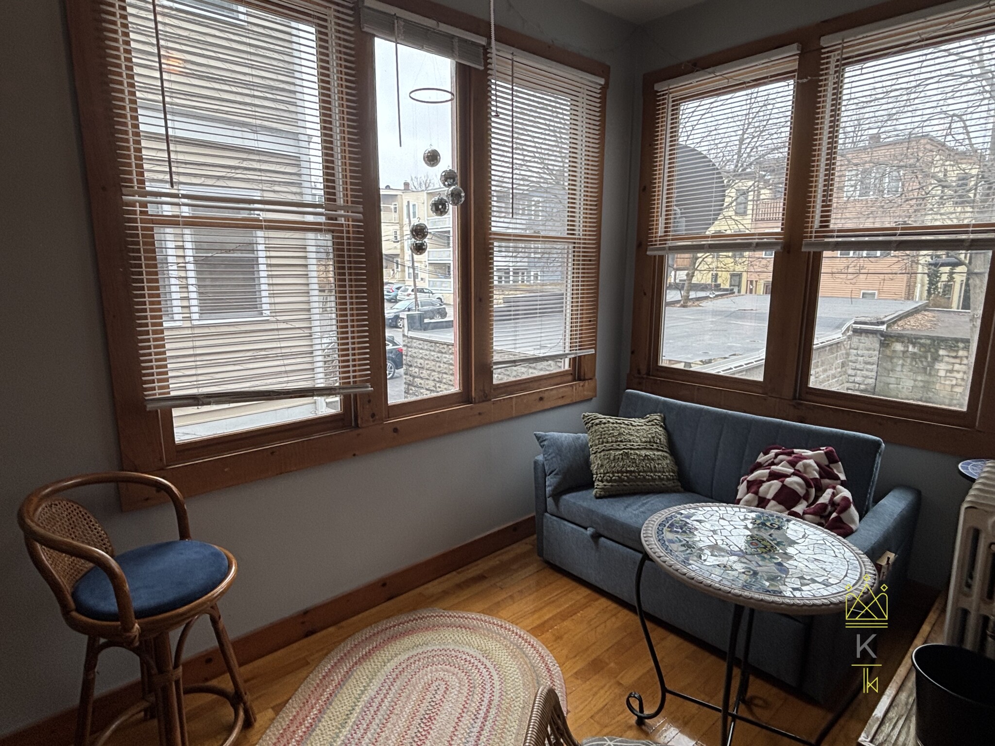 136 Pleasant St, North Brookline