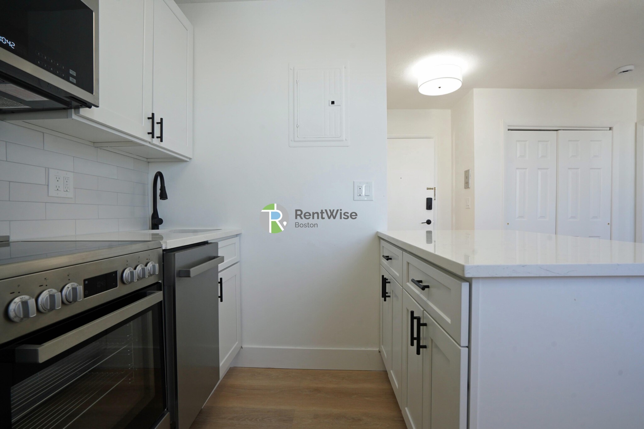 740 East 7th St, South Boston