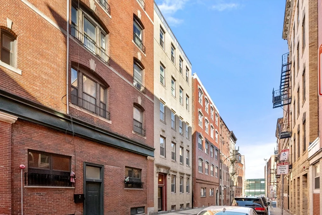 10 Henchman St, North End