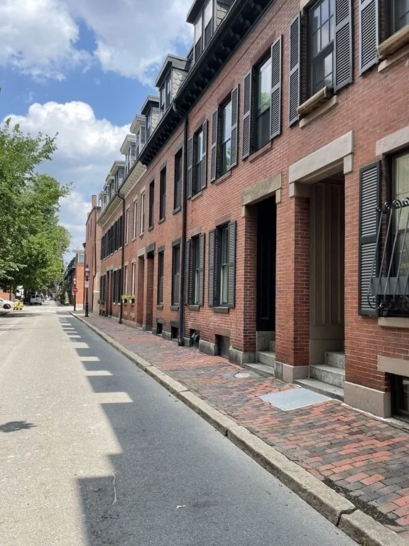 33 Lawrence St, South End