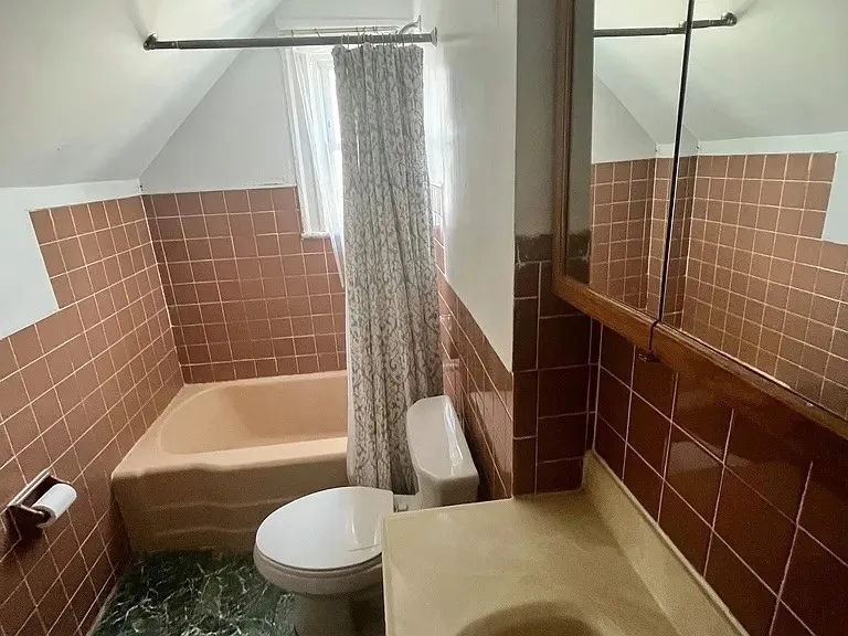 56 William St, South Medford