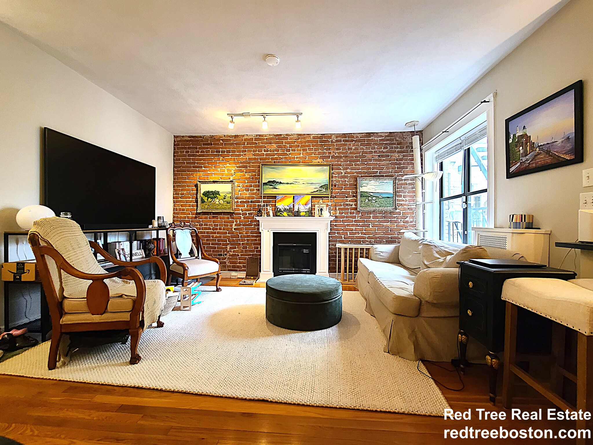 1038 Beacon St, Brookline