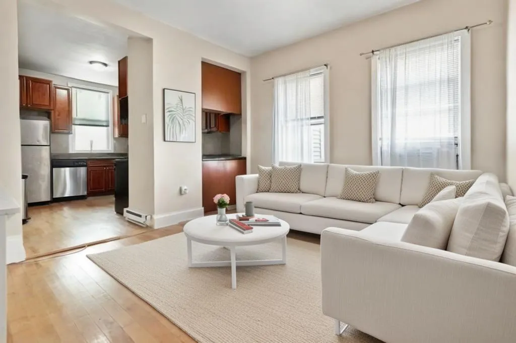 319 West Fourth St, South Boston