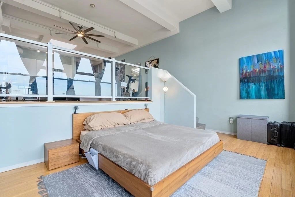 156 Porter St, East Boston