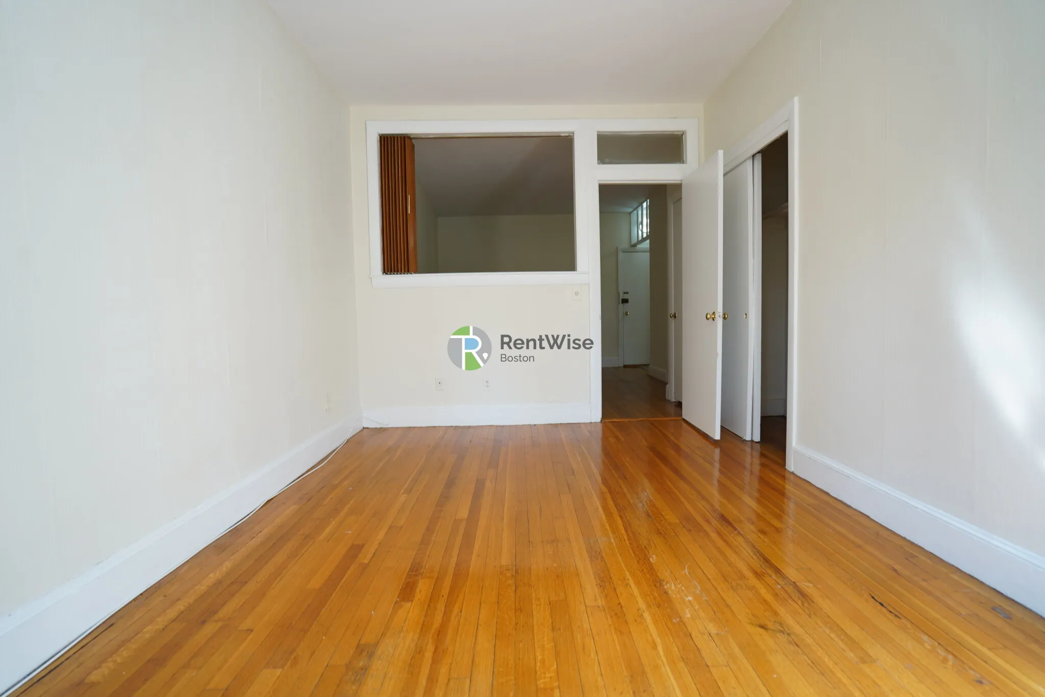 33 Lancaster Ter, Corey Hill