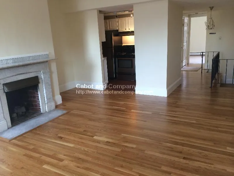 313 Beacon St, Back Bay