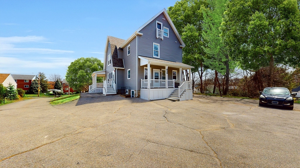 659 South St, Waltham