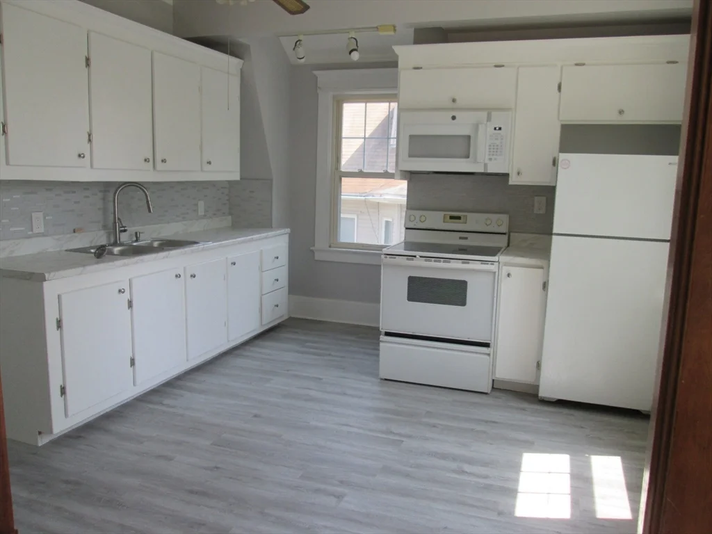 5 Oberlin St, Worcester