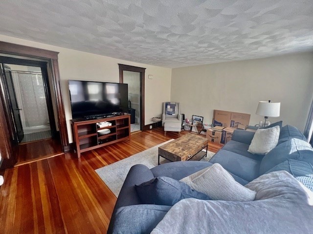 17 Washington Pl, Malden