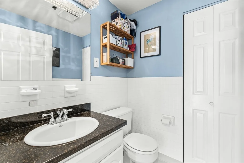 357 Commercial St, Waterfront