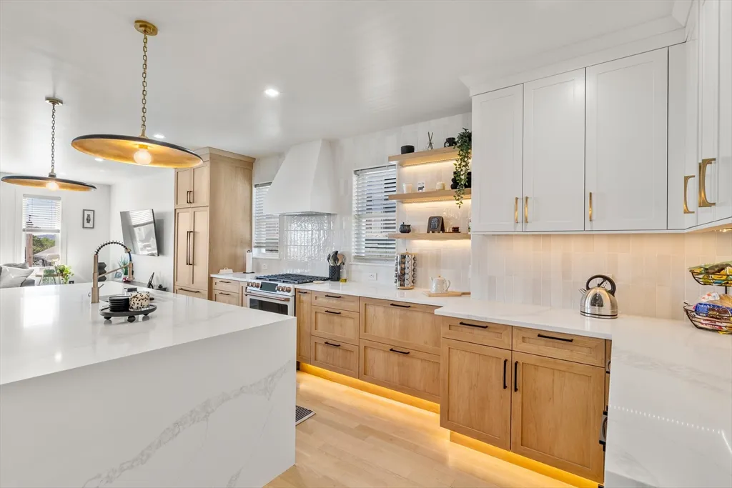 29 S Munroe Ter, Dorchester