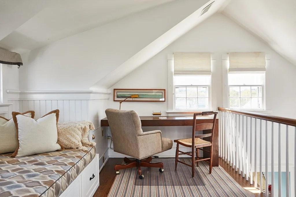 66 Hulbert Ave, Nantucket