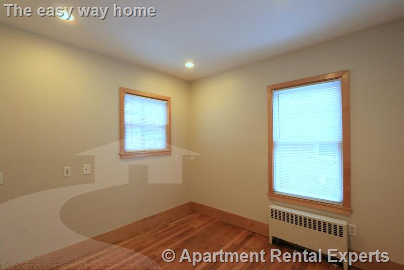 132 Columbia St, Central Square