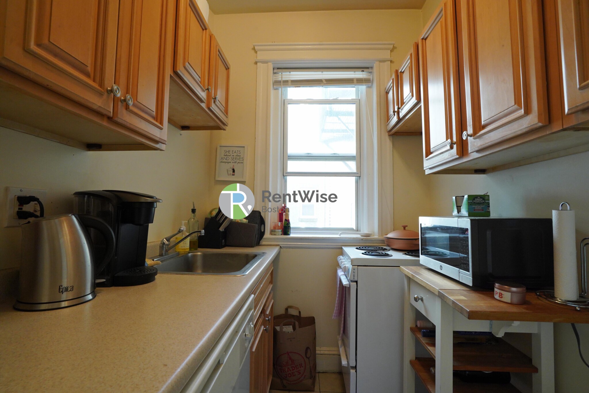 1844 Commonwealth Ave, Brighton