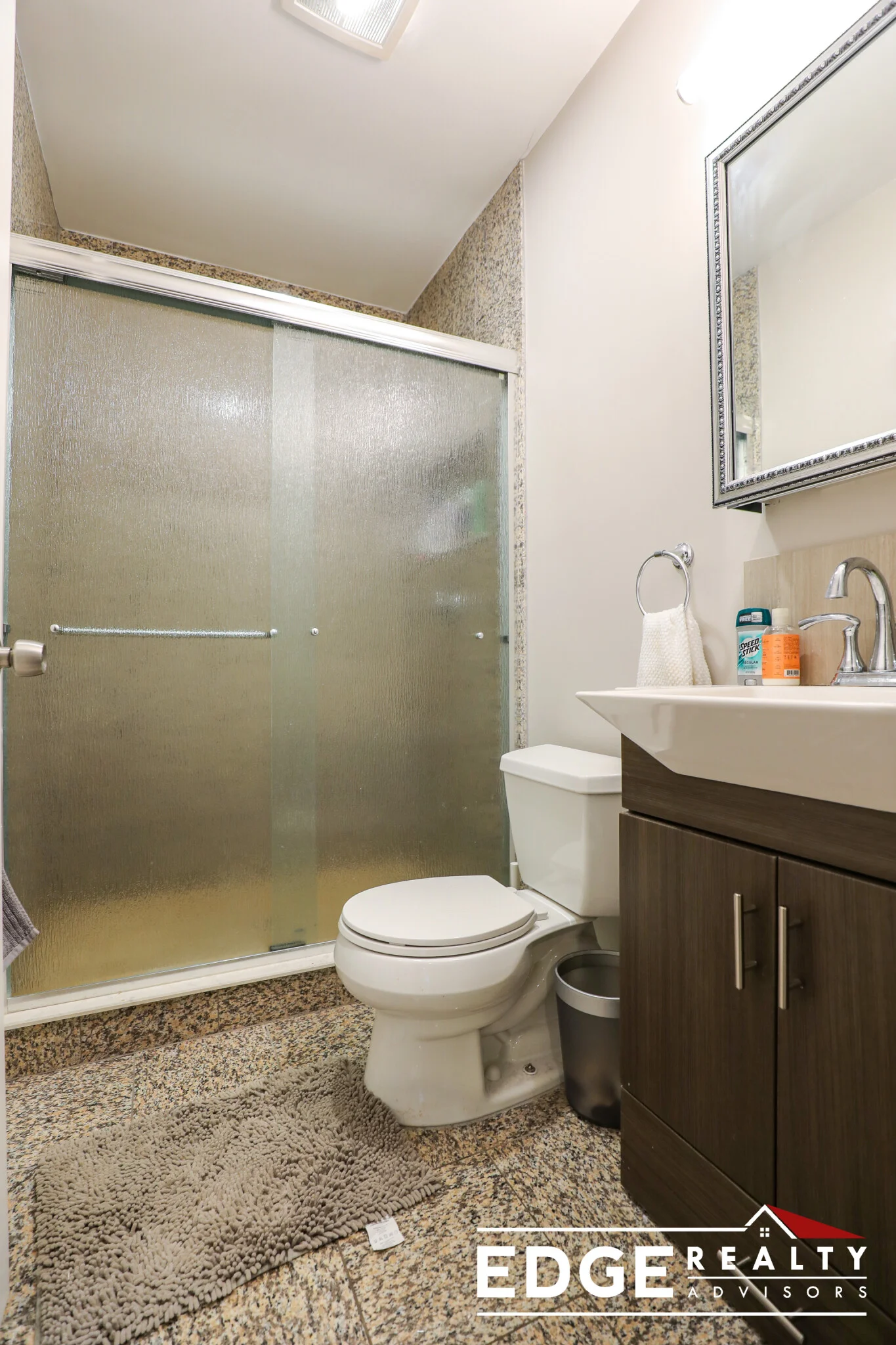 67 Linden St, Allston