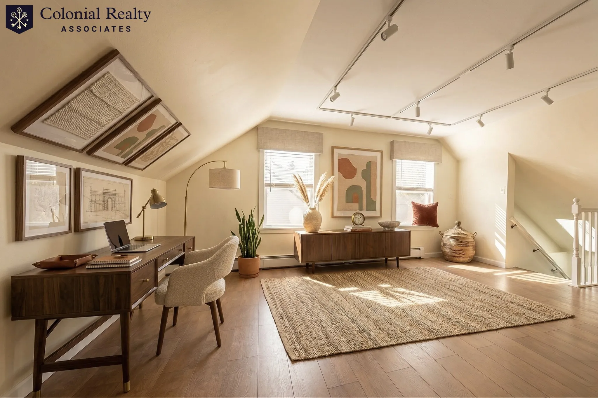 31 Champney St, Oak Square