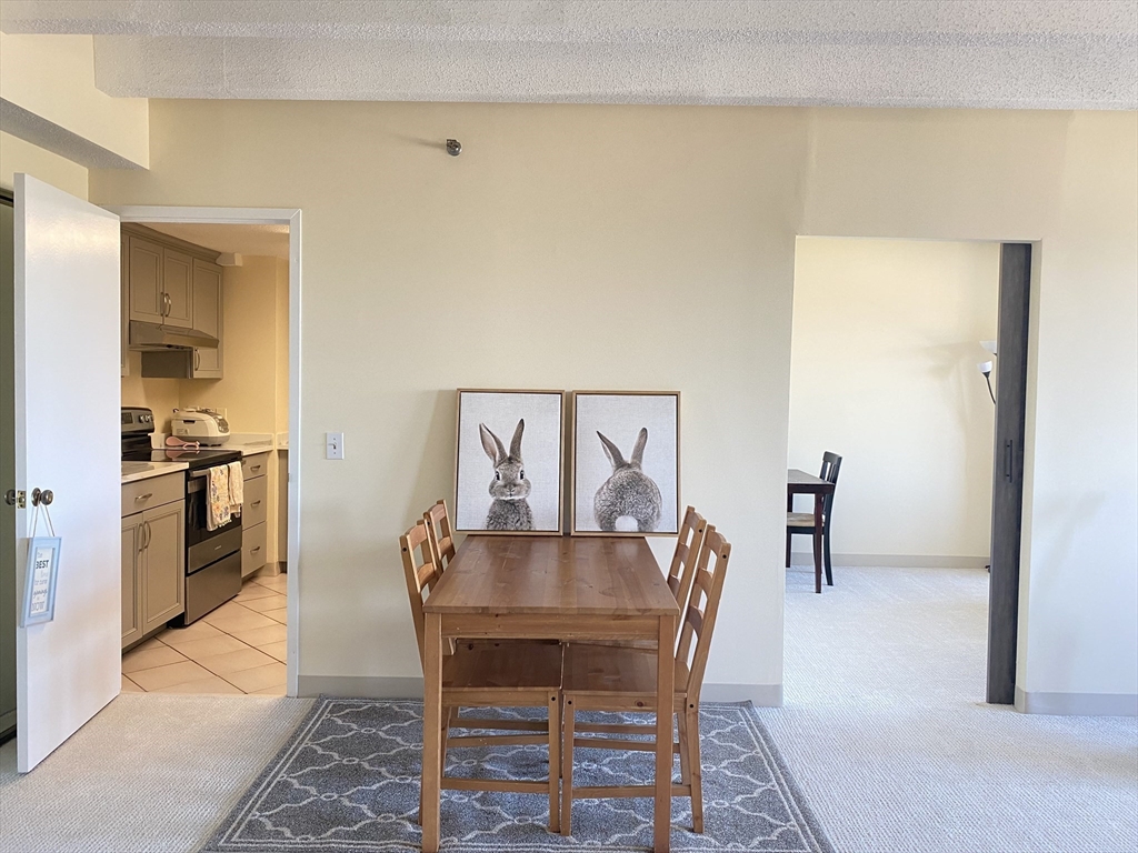 1731 Beacon St, Brookline