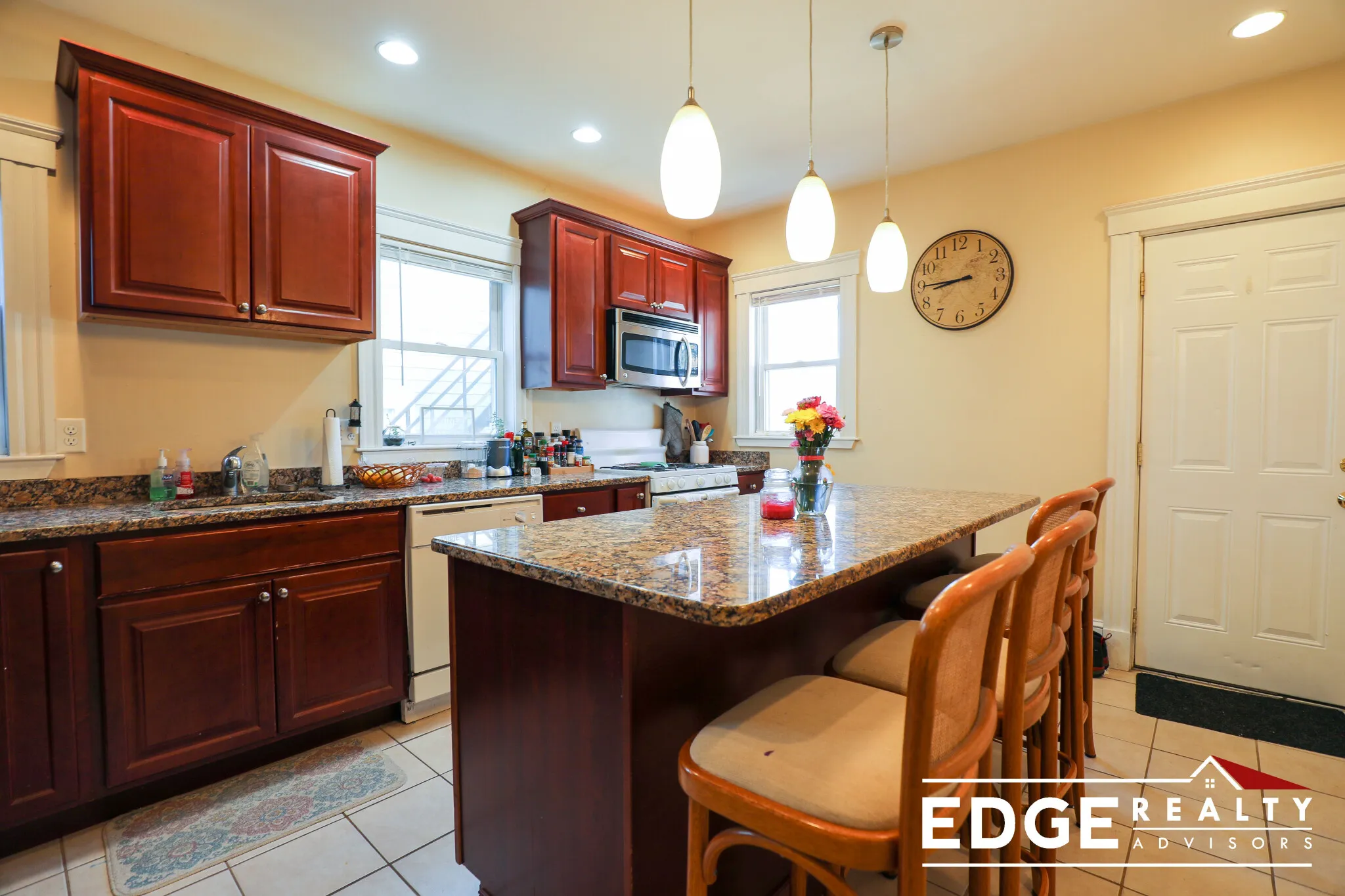 50 Atkins St, Oak Square