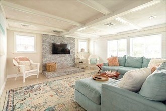 11 Rockport Rd, Gloucester