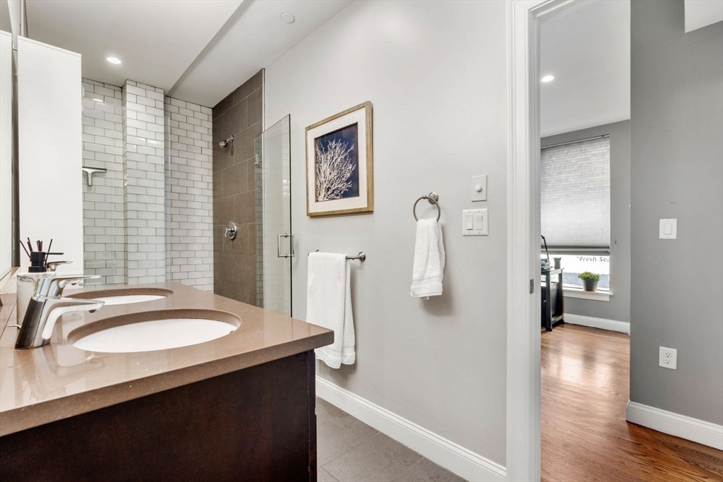 339 D St, South Boston