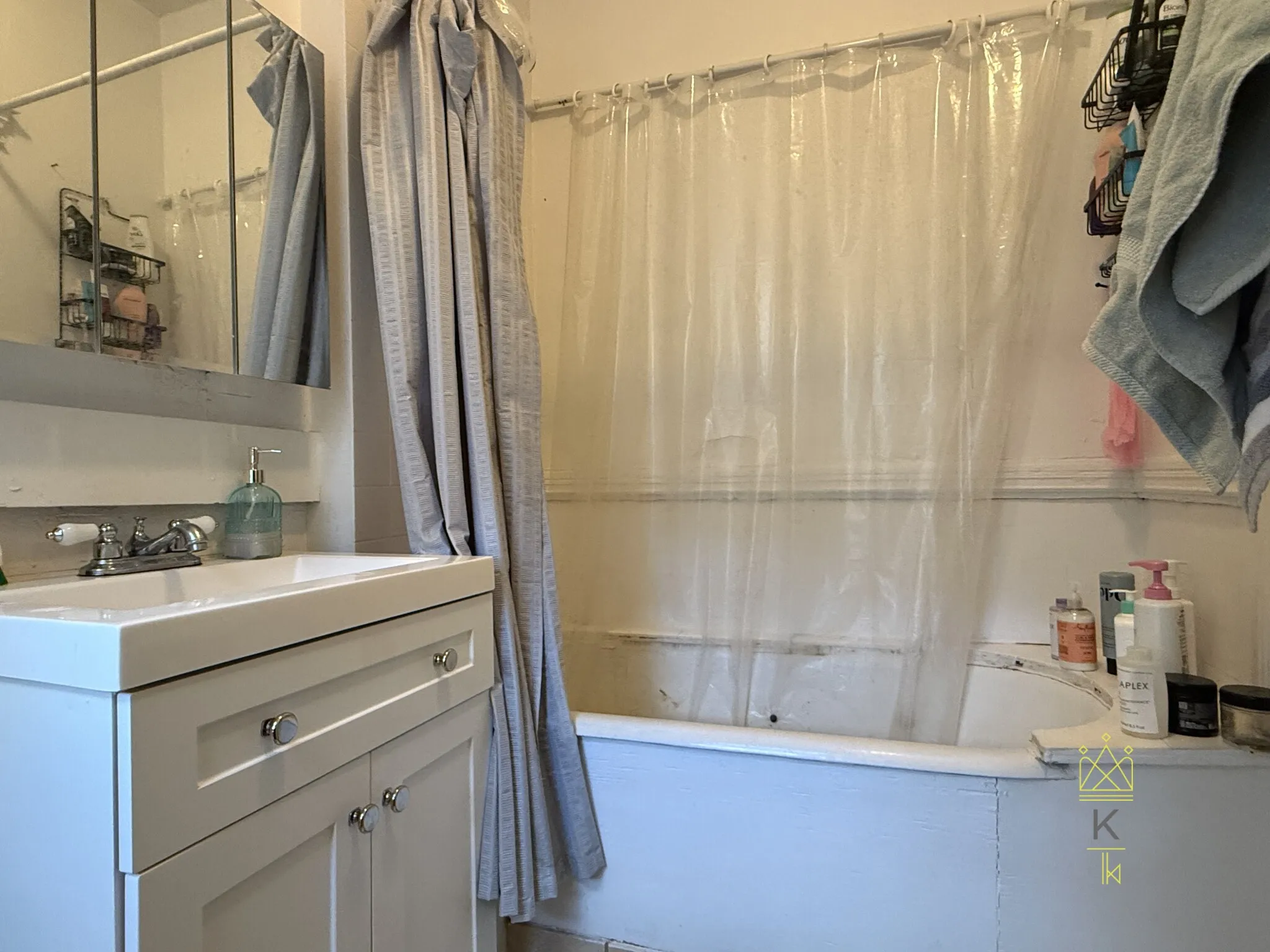 238 Hemenway St, Fenway