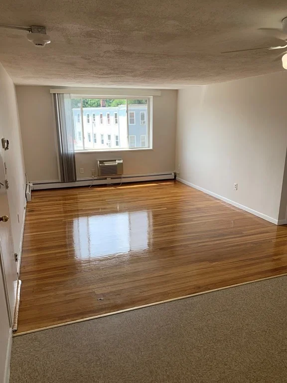 580 Cummins Highway, Mattapan