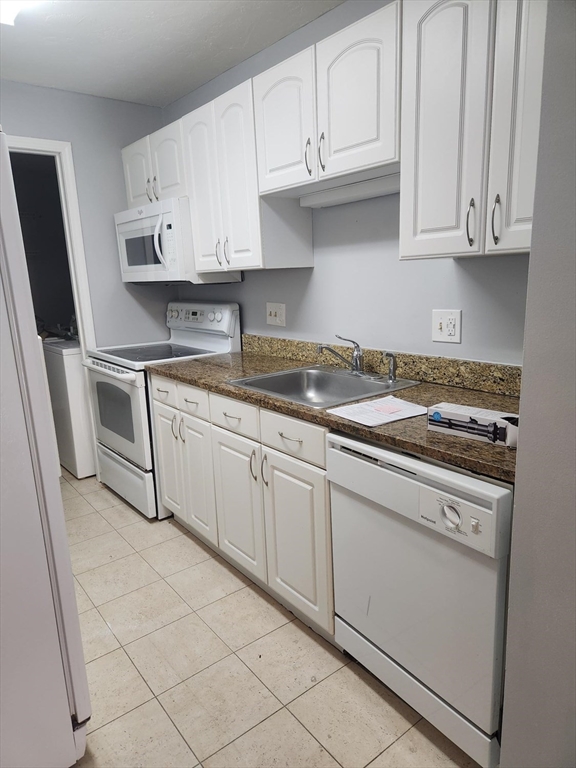 1195 Grafton St, Worcester