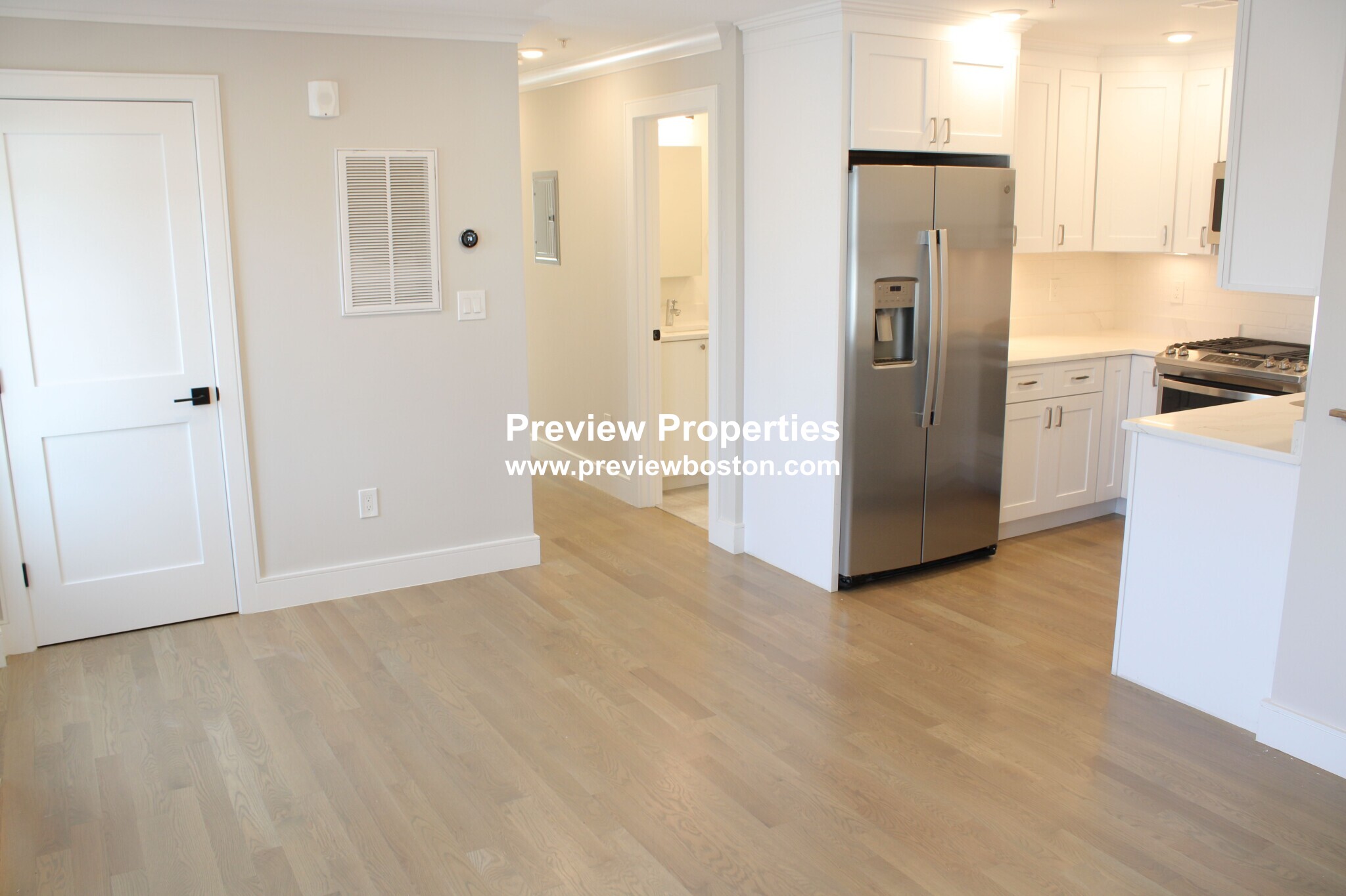 303 Maverick St, East Boston