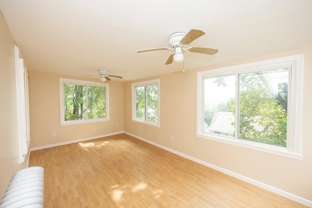 51 South Lenox St, Worcester