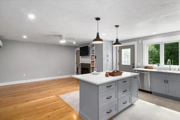 14 Norway Farms Dr, Norfolk