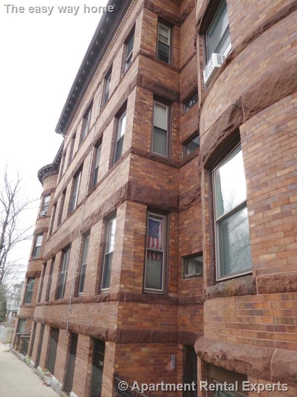 64 Vinal Ave, Prospect Hill