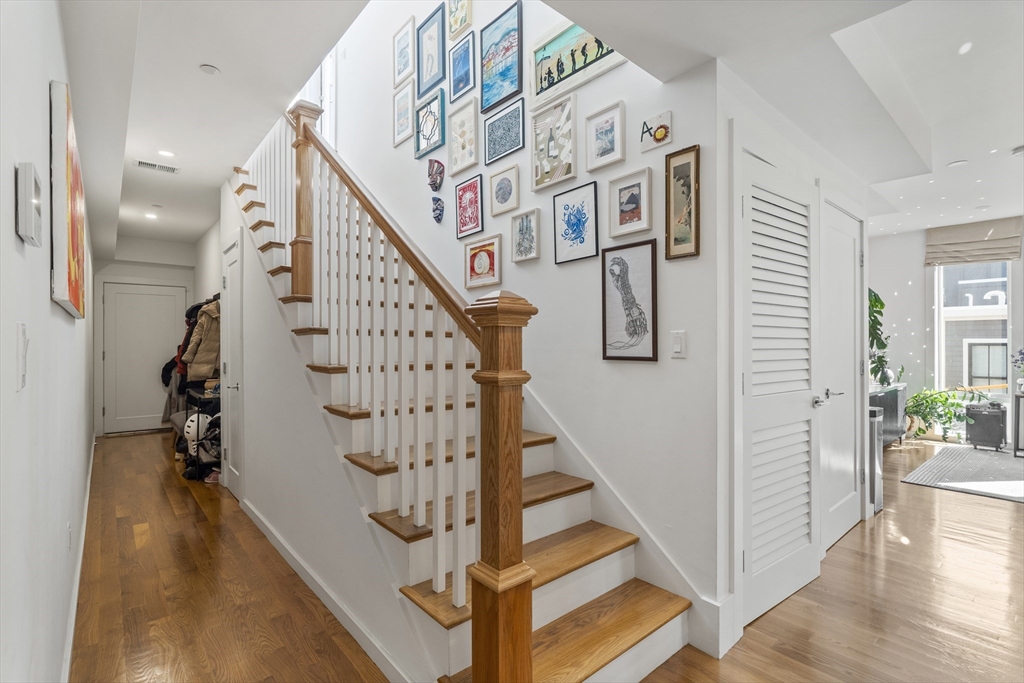 49 Rogers St, South Boston