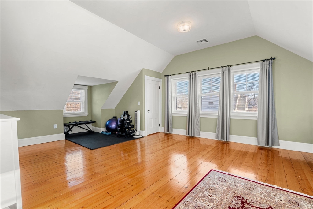 18 Wyman St, East Arlington