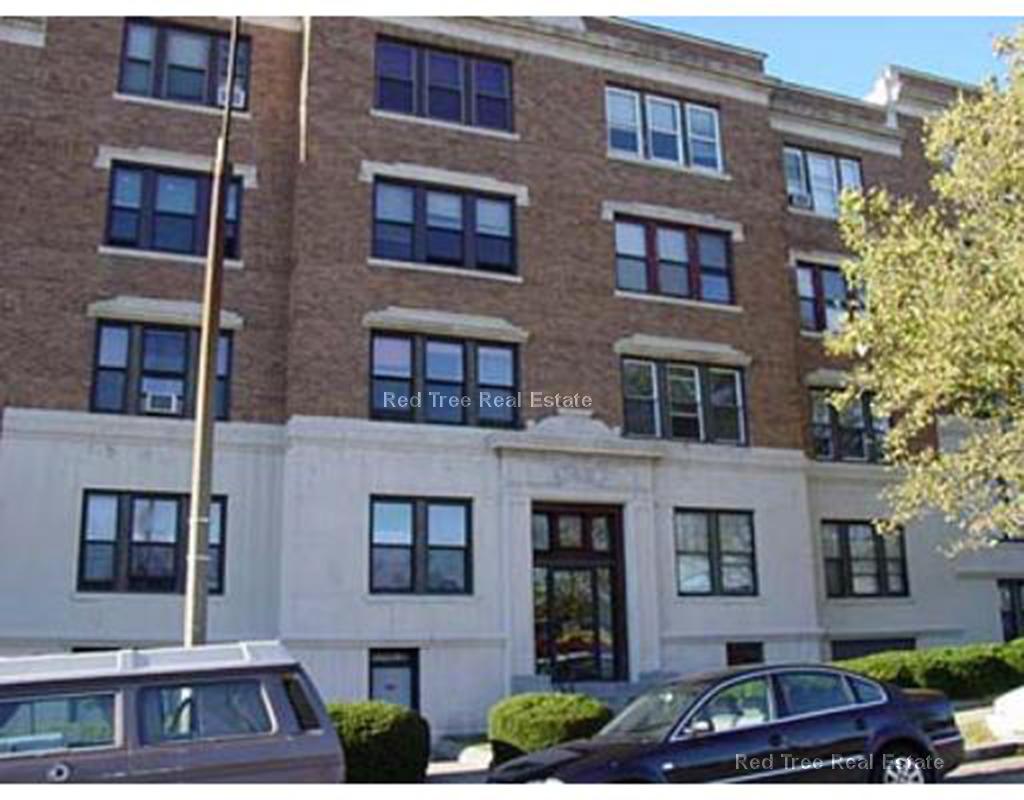 1657 Commonwealth Ave, Brighton