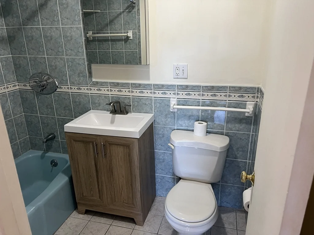 200 Governors Park, Winthrop