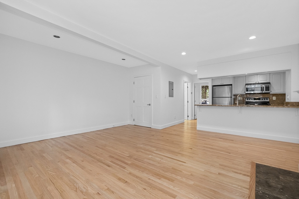 131 Warren Ave, South End