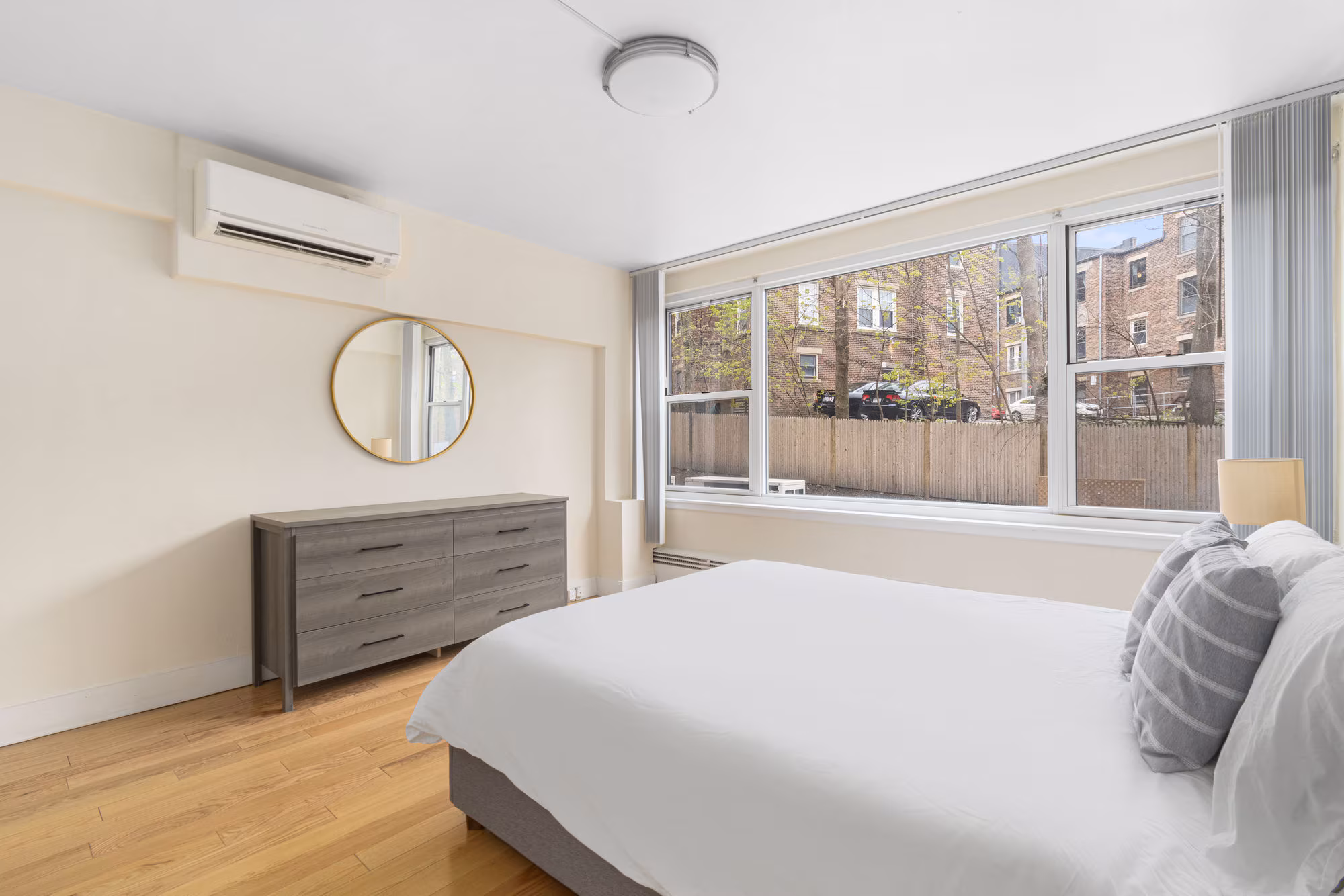 1440 Beacon St, Corey Hill