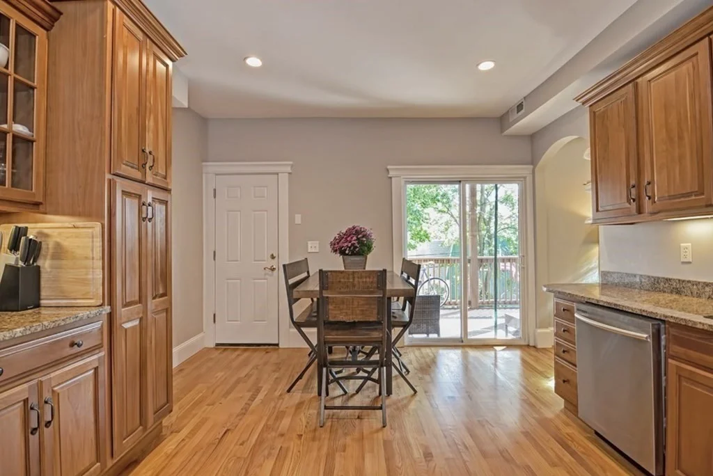 651 East 6th St, South Boston