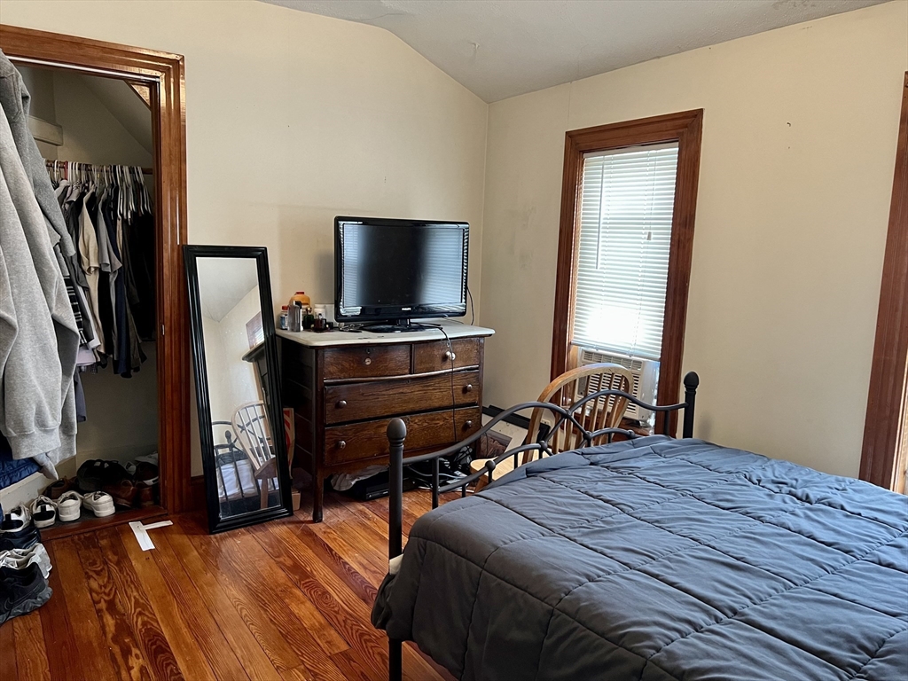 33-35 Rogers Ave, Somerville