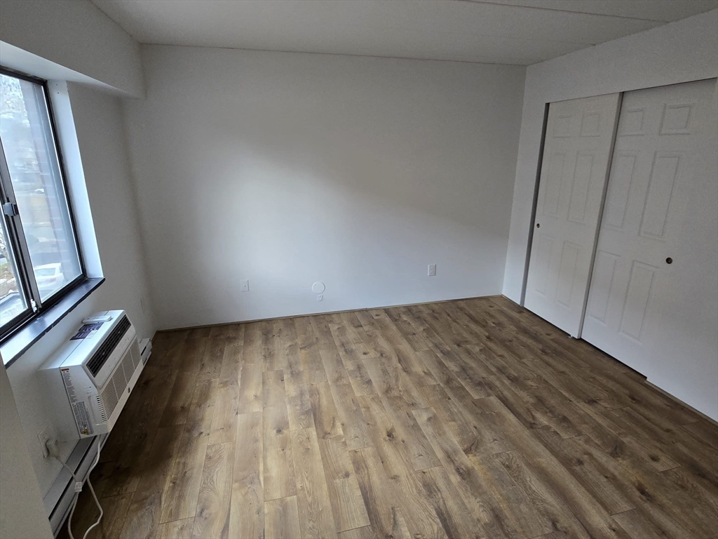 125 Pleasant St, Coolidge Corner