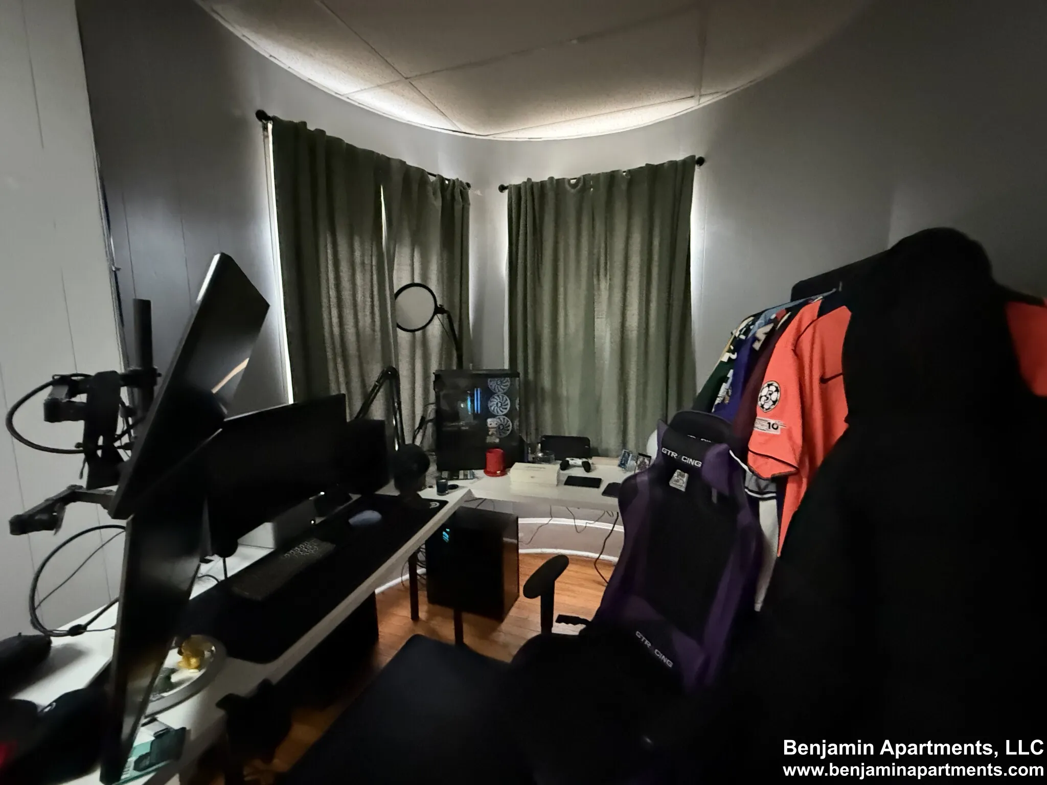 879 Beacon St, Fenway