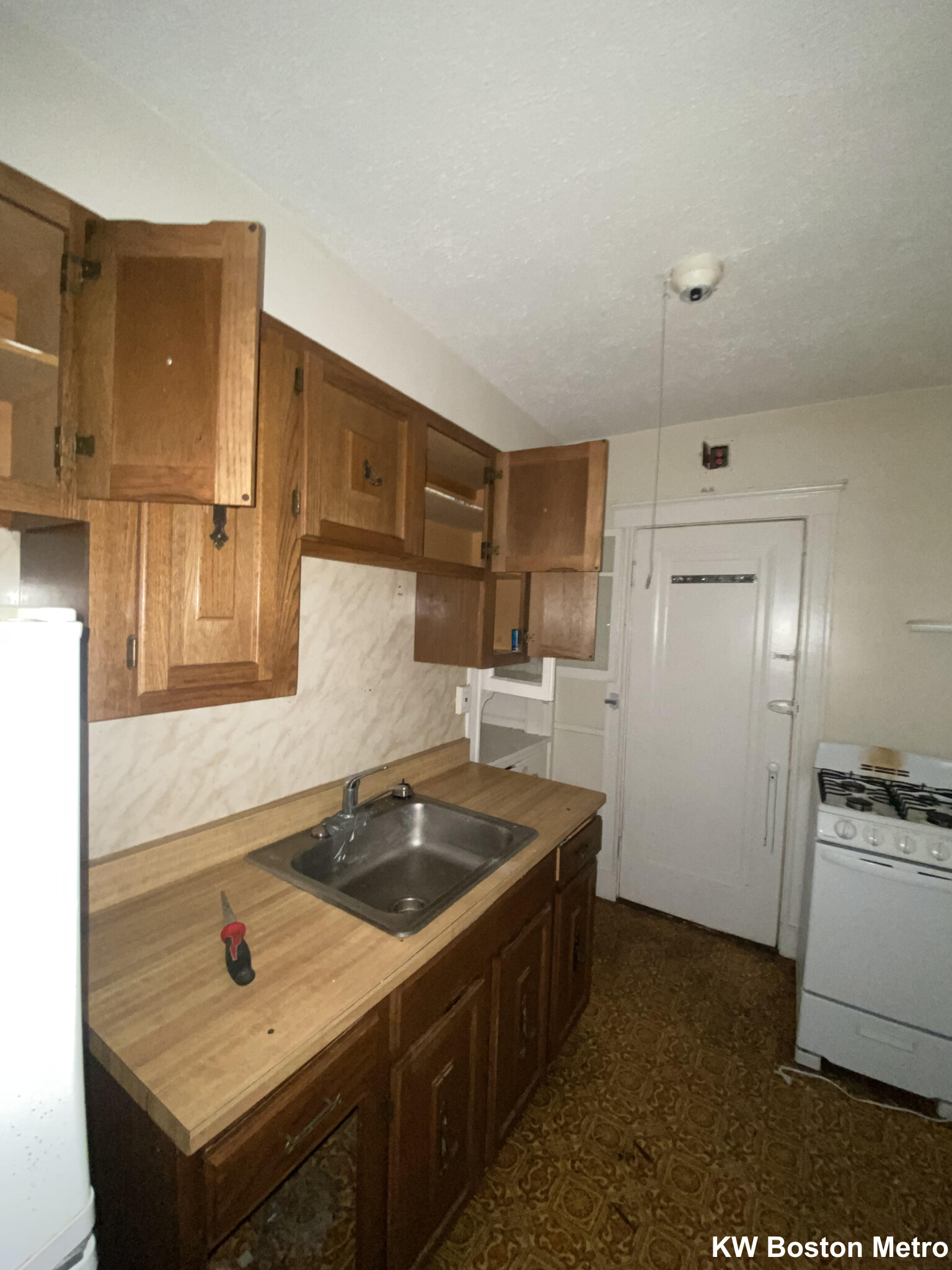 1 bed, 1 bath apartment for rent at 53 Fellsway Unit 21, Medford — photo 4 of 7