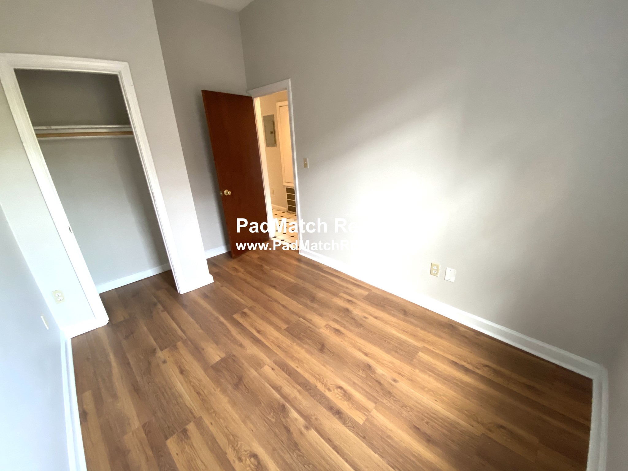 3 bed, 1 bath apartment for rent at 530 Columbus Unit 6, South End — photo 4 of 13