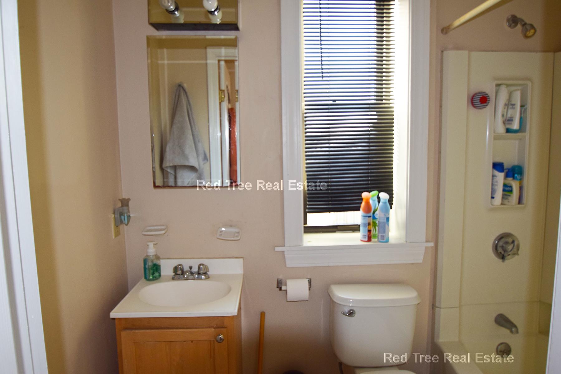 17 Highgate St, Allston
