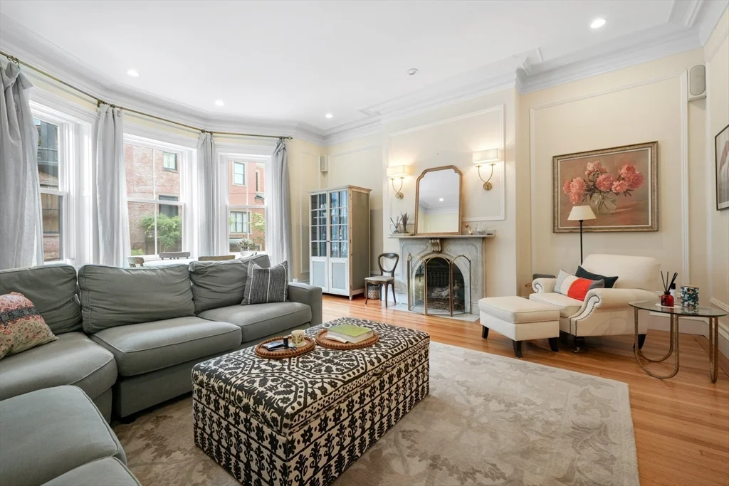 28 Marlborough St, Back Bay
