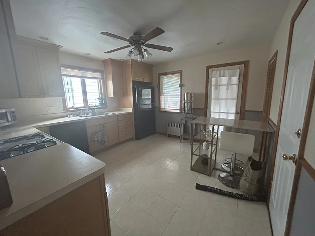 72 Moreland St, Somerville