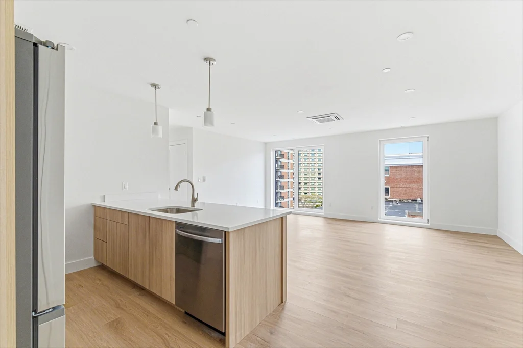 1035 Commonwealth Ave, Allston