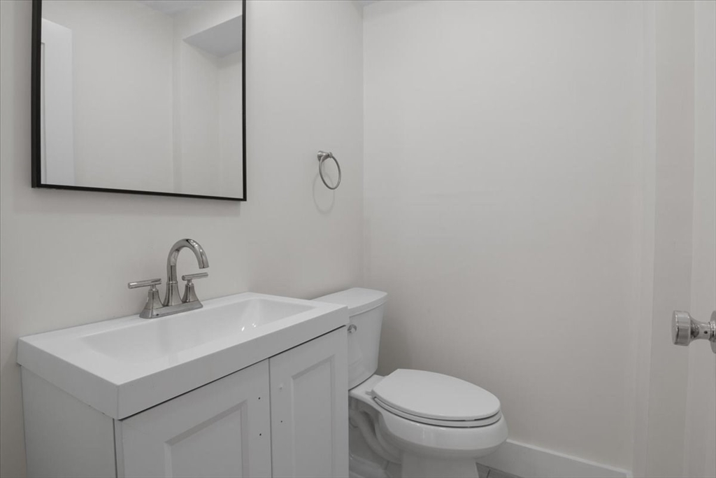 3 Cummings Cir, Randolph